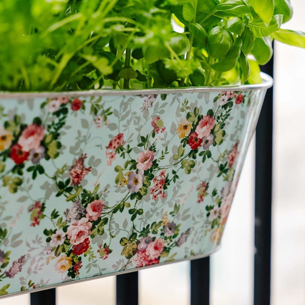 Balkonkasten mit Haken, L: 39,3 cm B: 28,9 cm H: 26,2 cm