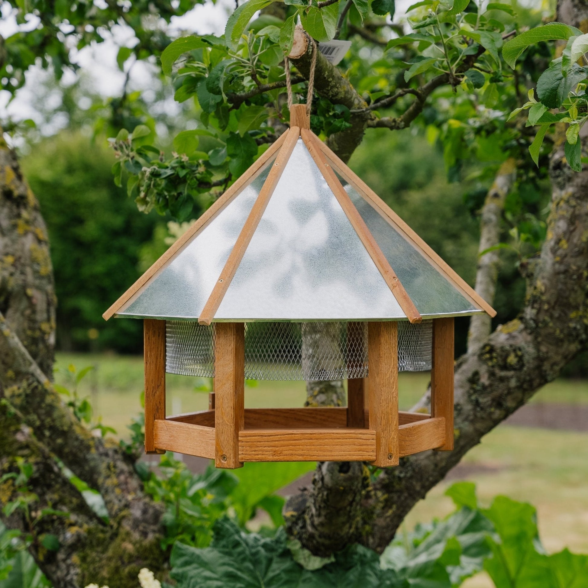 Futterhaus mit Netz, Ø: 54 cm