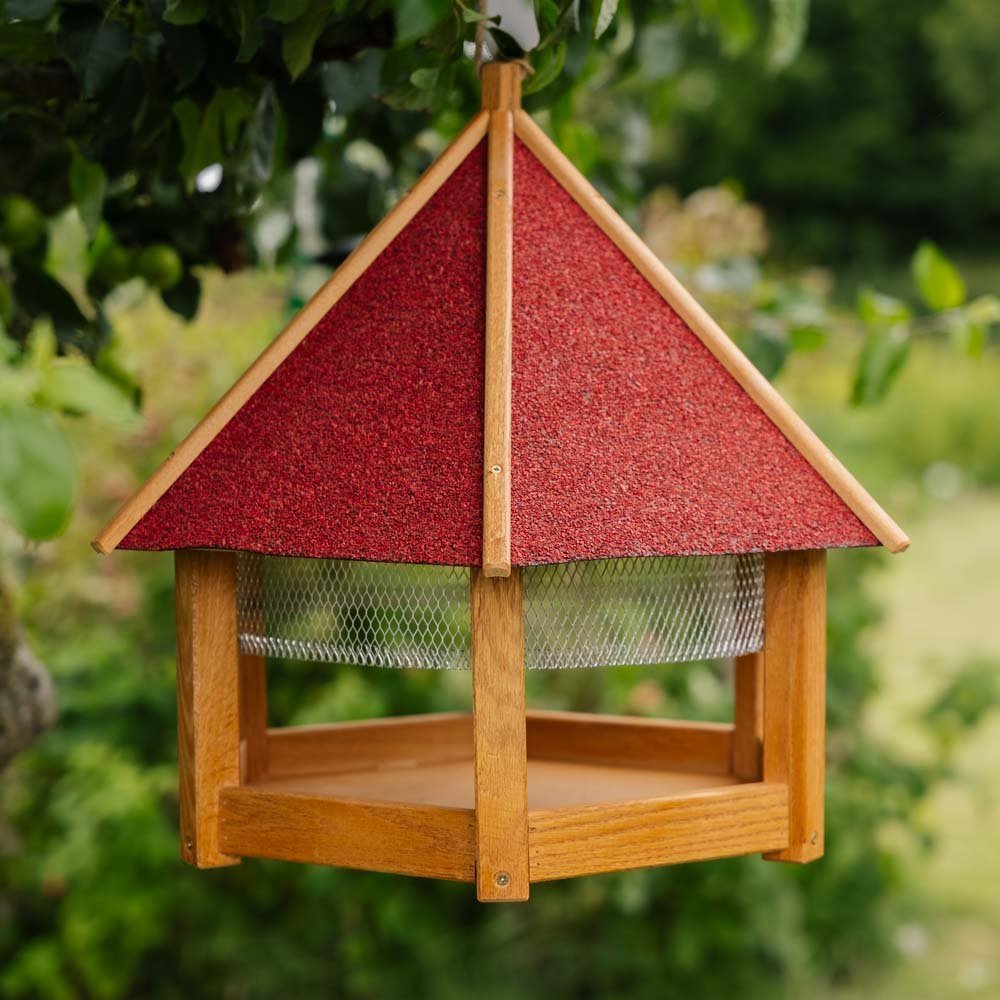 Futterhaus mit Netz, rotes Dach, Ø: 54 cm