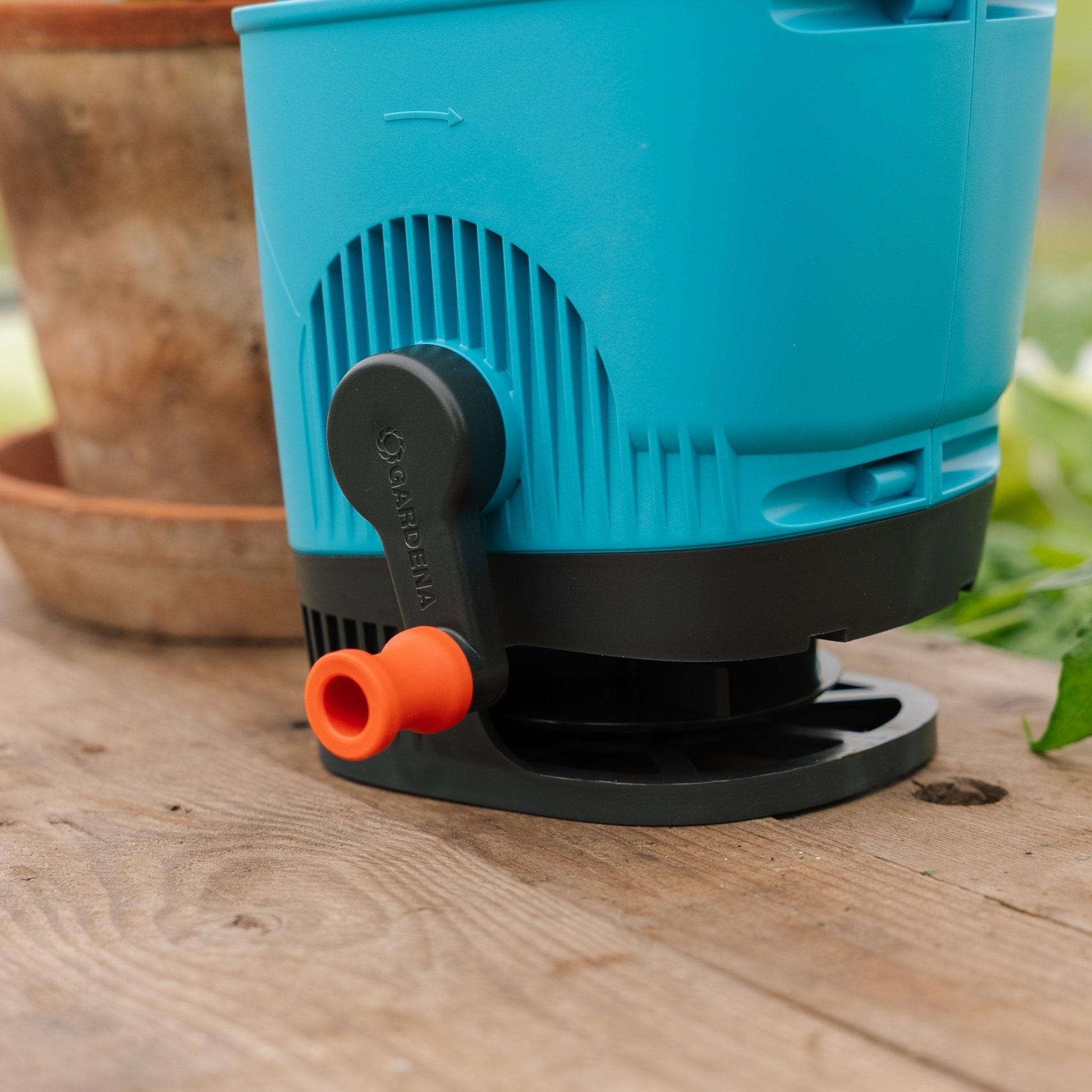 Handgehaltene Streuer M