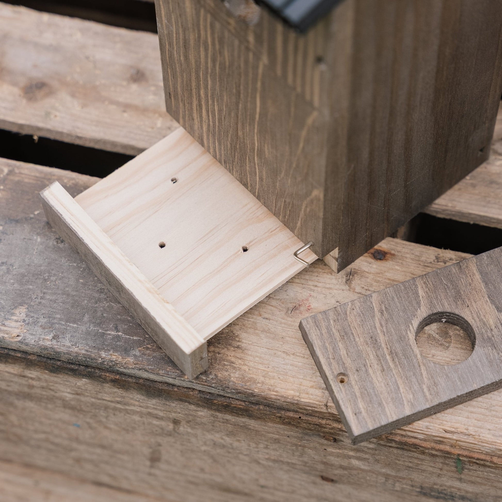 Multi Nistkasten, L: 13 cm B: 12 cm H: 23 cm