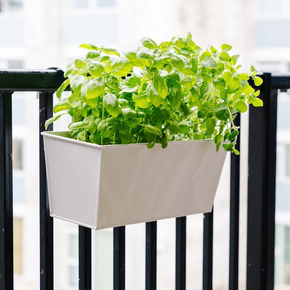 Rechteckiger Balkonpflanzkasten, L: 40 cm B: 16 cm H: 16 cm
