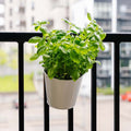 Runder Balkonblumentopf, L: 24,5 cm B: 16,2 cm H: 25,2 cm
